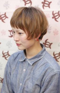 軽やかマッシュカットでキュートで優しい印象に★